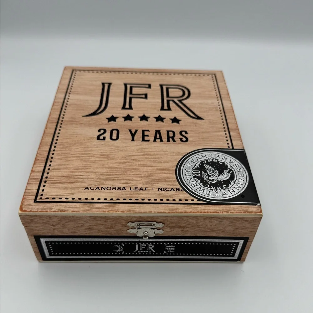 JFR 20 Years Titan Empty Wood Cigar Box 7